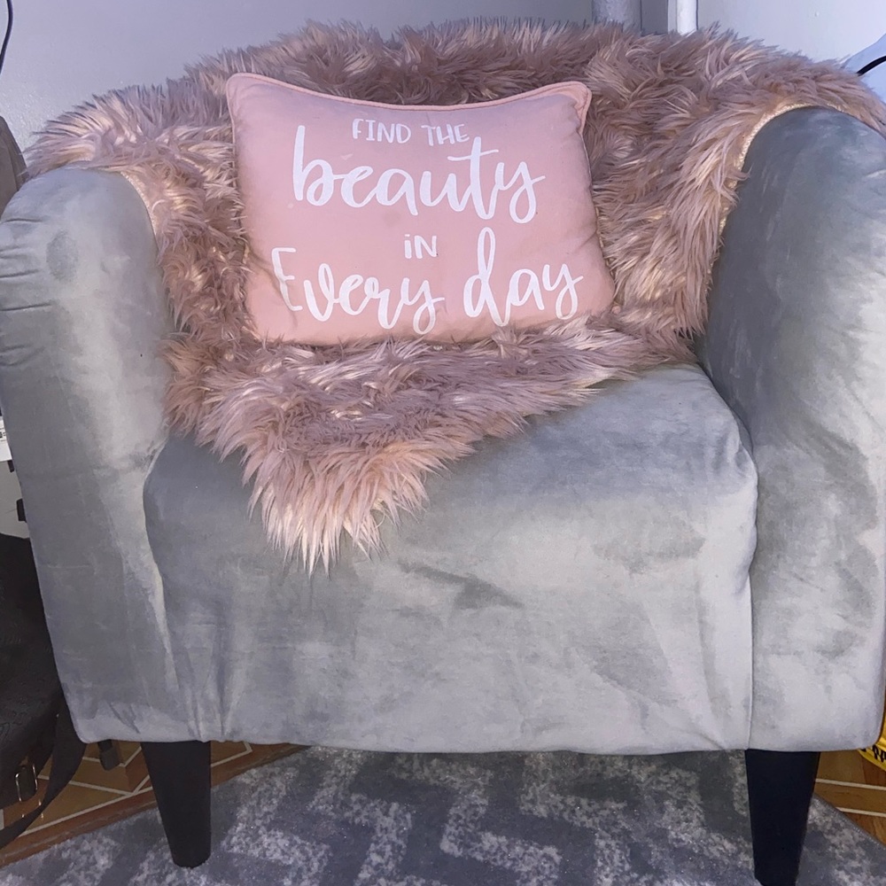 Mini couch /chair